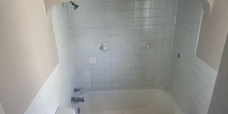 2 Bed / 1 Bath Townhouse in Clairton Gallery 9