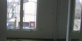 372 Lehigh Avenue Gallery 15