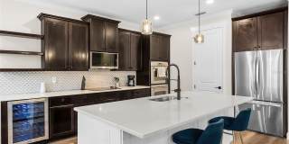 2915 W BAY VIEW Avenue Gallery 2