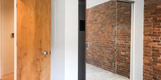 87 Gainsborough St. Gallery 10
