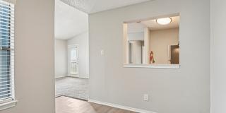 Creekside Apartment Homes Gallery 8