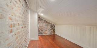 732 BURGUNDY Street Gallery 11