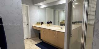 1916 SE 14th Ct Gallery 9