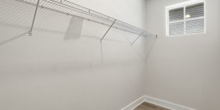 Fully Furnished 3 Bedroom, 3.5 Bath Townhome Gallery 39