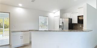 18522 Robinson Avenue Gallery 8
