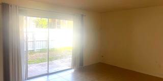 Spacious 3BR/2BA Condo Near Siesta Key Beach – Amenities Included! Gallery 3