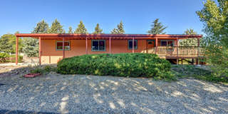 Spacious 2 Bedroom Home Near Willow Lake! Gallery 1