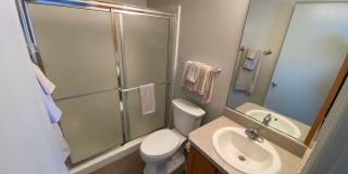 ANNUAL Lease – Turnkey 2+2 Patio Villa in the Desirable Village of Bonnybrook Gallery 28