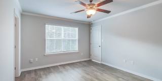 13145 Turtle Creek Parkway Gallery 7