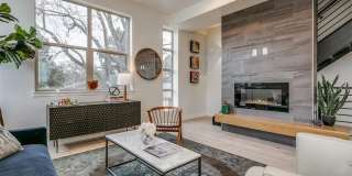 Beautiful Townhome in Southeast Denver Gallery 5