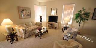 2017 W Via Nuevo Leon Gallery 2