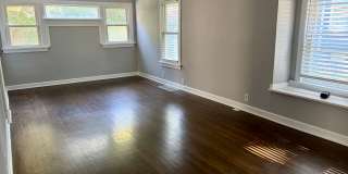 2 Bed 1 Bath + Bonus Room Gallery 16