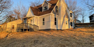 202 E Columbia Ave Gallery 1