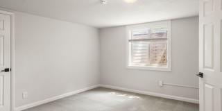 Recently Updated 4-Bedroom Near DU – Utilities Included + Garage Available Gallery 15