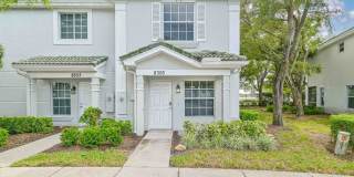 Move-In Ready! 2 BED/2.5 BATH END UNIT in Cypress Landing! Gallery 1