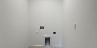 1256 MILWAUKEE Boulevard Gallery 11