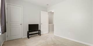 Thaxton Place Townhome Gallery 18