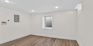 2046 E HUNTINGDON Street Gallery 8