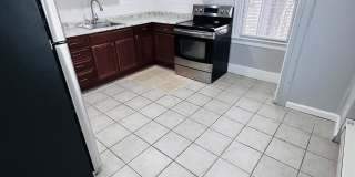 1221 Lindley Avenue - 2 Gallery 3