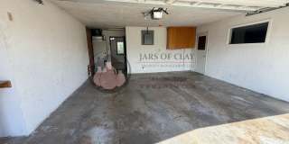 3BR Single-Level Home in NE Salem | Tons of Storage! Gallery 6