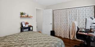 Spacious 2BR Condo Finished Basement in Aurora Gallery 26