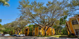 3846 Coral Tree Cir Gallery 36