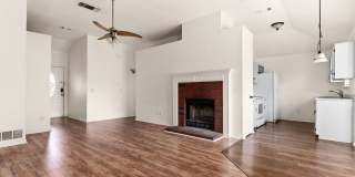 2702 Hemlock Dr Gallery 14