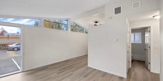 Manhattan Gallery 59