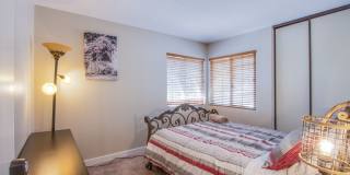 Spacious, Stylish, and Fully Furnished – Luxury 5-Bedroom Home in Henderson Gallery 17