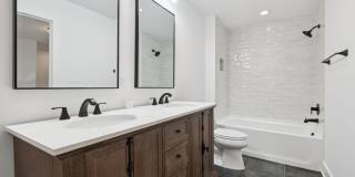 Beautifully Remodeled Home Just Minutes From Downtown Nashville Gallery 45