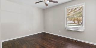 Gorgeous 3 Bedroom Ranch in North Raleigh, updated, pet friendly, fenced-in yard! Gallery 15