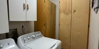 Bright & Updated 2Bd/1Ba Condo in Aurora Gallery 26