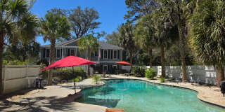 588 Main Road Gallery 1
