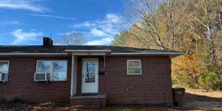 Two Bedroom Duplex in Lincolnton Gallery 1