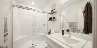 6012 Esmerelda Gallery 10