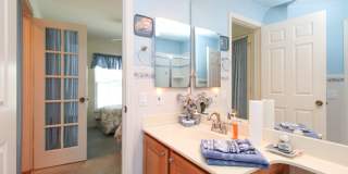 ** SMOKEHOUSE BAY OF MARCO ** 2/2 SEASONAL UNIT ON MARCO ISLAND AVAILABLE ** BEST WATERWAY VIEW HERE ** Gallery 57