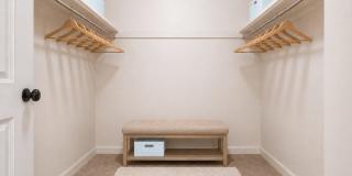Crestview at Louisville Apartments Gallery 10
