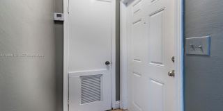 1429 SW 9th St Gallery 13