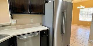 Pool Home in Victoria Meadows Gallery 11