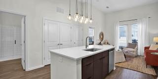 Artisan Flats Gallery 12