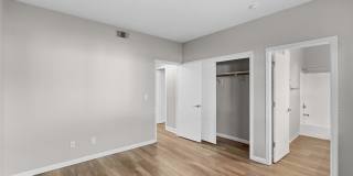 Avery at TownCentre Gallery 189