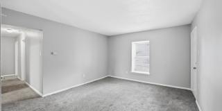 Creekside Meadows Apartment Gallery 11