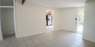 13368 Bedford Mews Court Gallery 6
