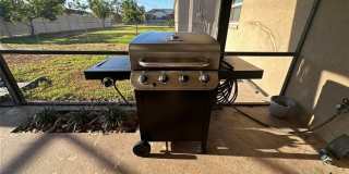 313 SE 16th Place Gallery 13