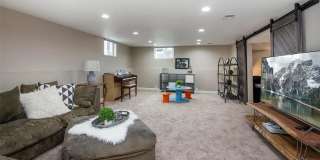 Stunning 4BR 2 BA brick ranch in tr Okane Park Gallery 8