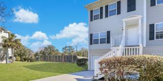 375 Laurel Oak Lane Gallery 1