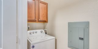 Vintage Retreat Apartments Gallery 15