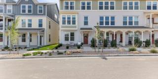 Brand New End Unit Townhome in Layton Gallery 1