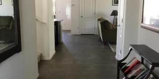Exquisite Chandler 4 bed 3 bath home with Community Pool!! Gallery 3