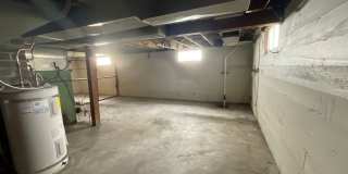 2 Bed, 1 Bath in- Downtown Ferndale Gallery 14